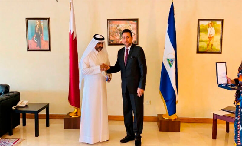 condecoracion-embajador-qatar-nicaragua